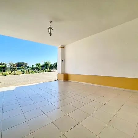 Casa Falesia - 150 Meters From Falesia Дом отдыха
